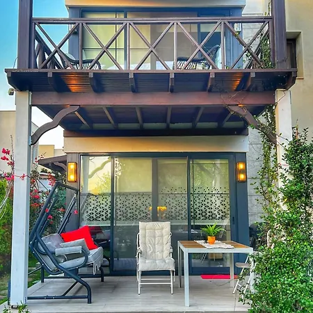 Peacefull Vacation In Newly Designed Villa